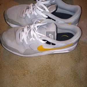 Shoes Nike Air Max Sz 12 Gray/ Yellow/ White